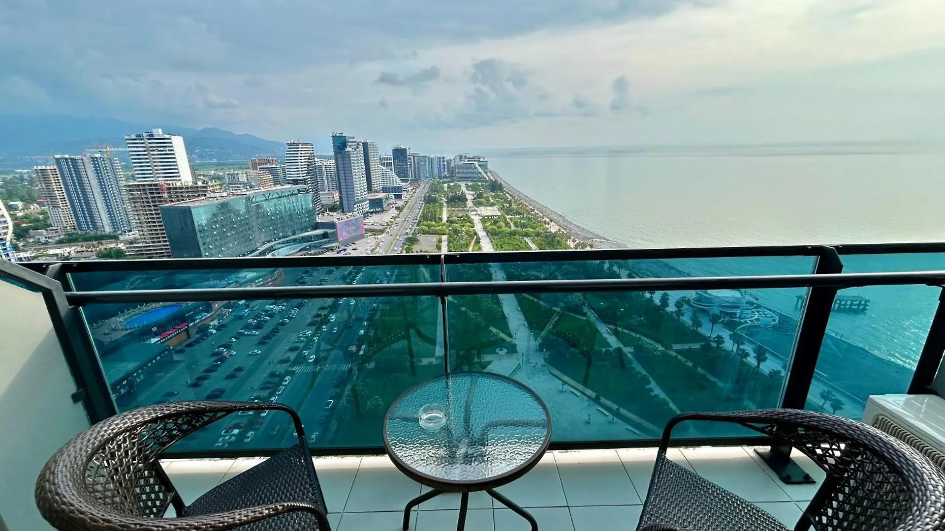 Real Beach Tower Batumi