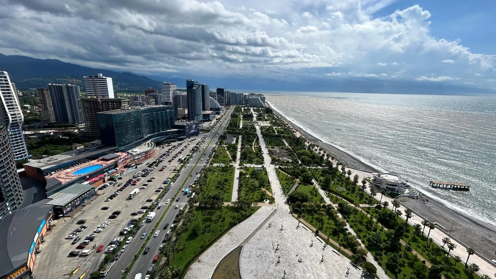 Real Beach Tower Batum