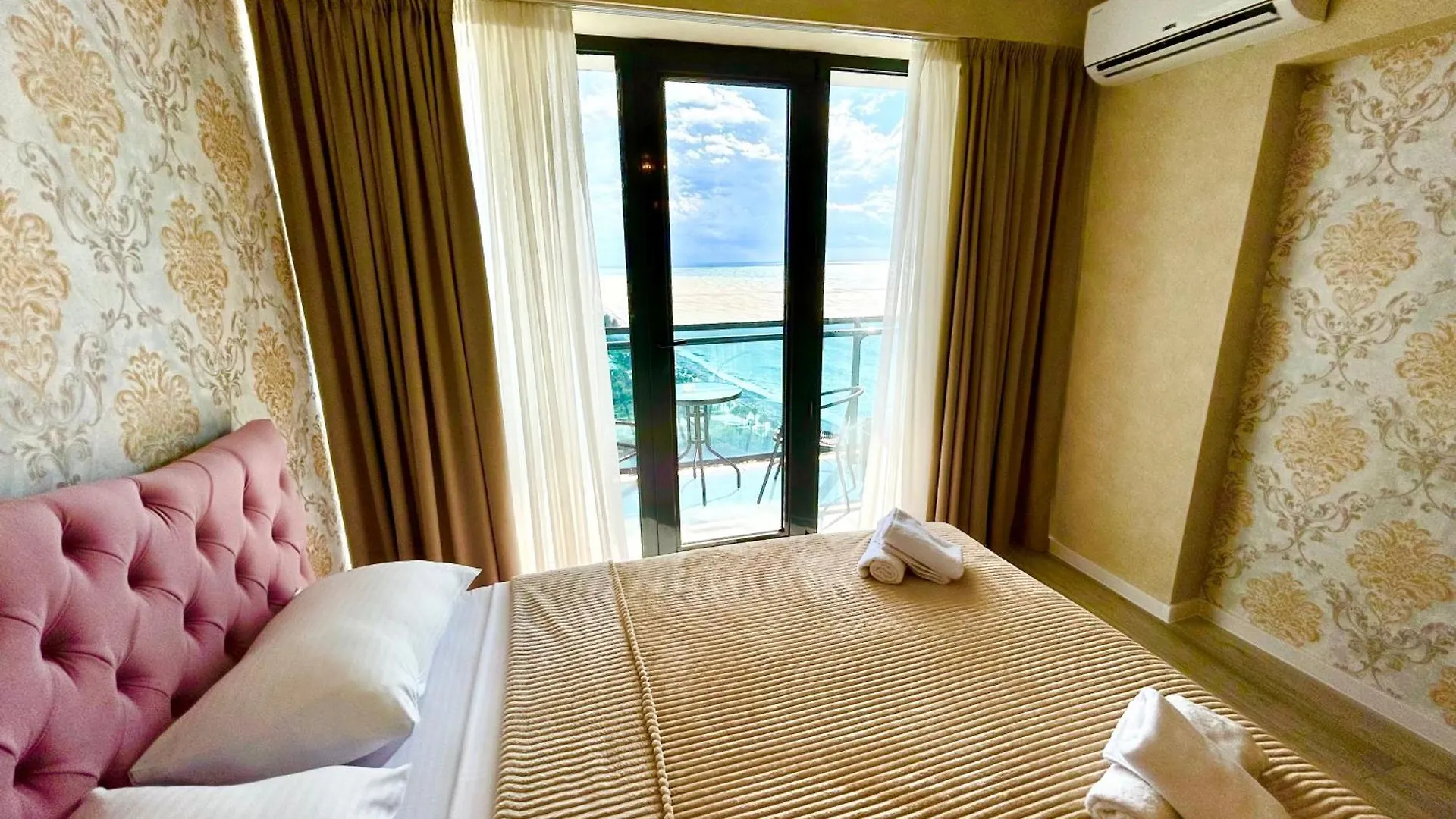 Apart Otel Real Beach Tower Batum
