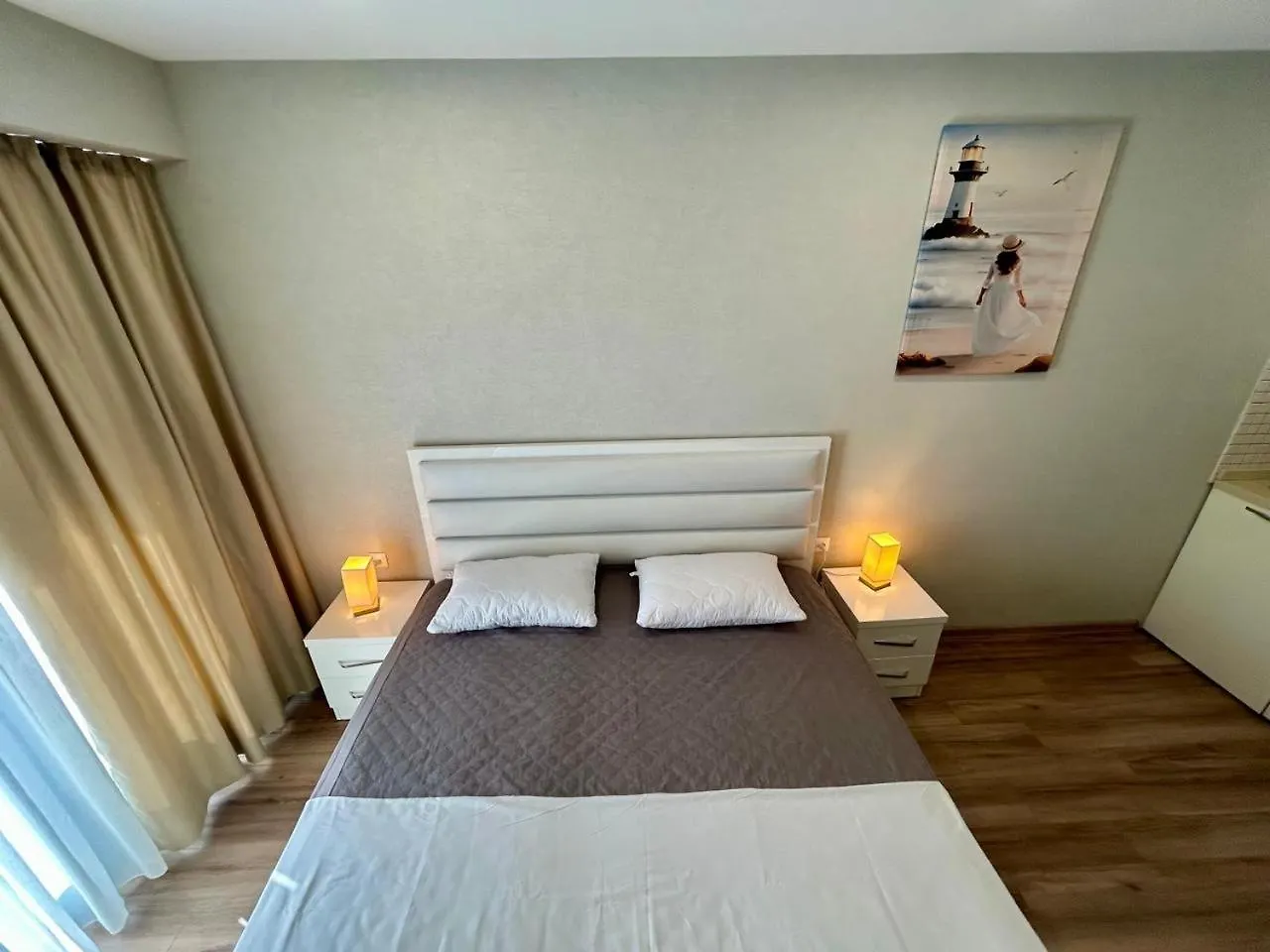 Real Beach Tower Batumi Aparthotel
